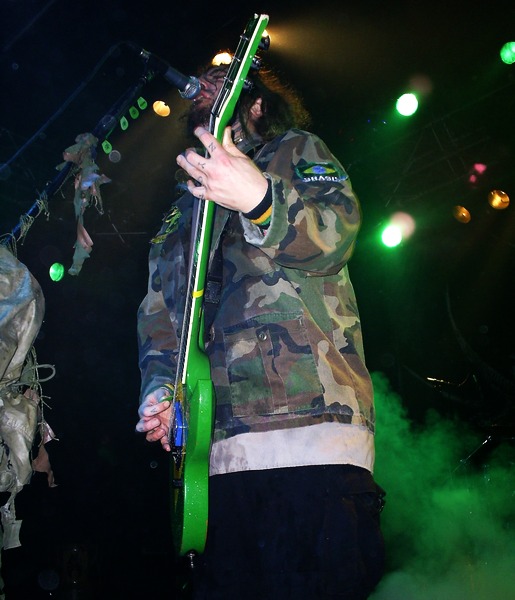 Review: Soulfly in Wien. britishrock nahm die Herren ins Gespräch  