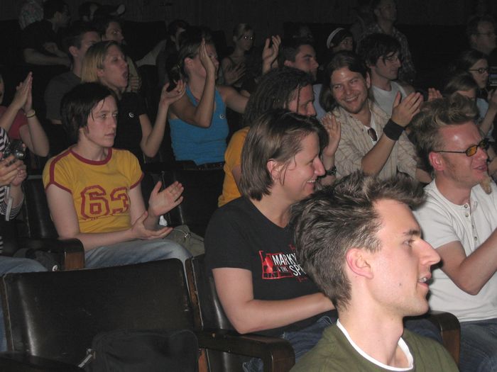 Review: Hotel “Das Triest” – “Garden Suite 3”. Ash im Interview.  