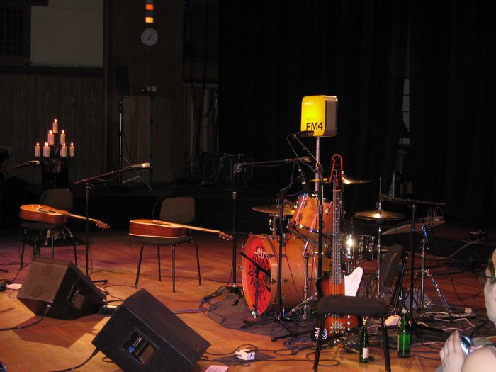 Review: Hotel “Das Triest” – “Garden Suite 3”. Ash im Interview.  