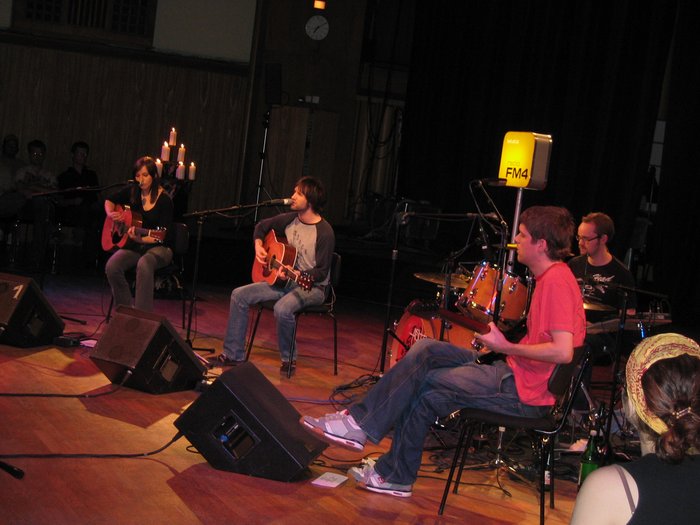 Review: Hotel “Das Triest” – “Garden Suite 3”. Ash im Interview.  