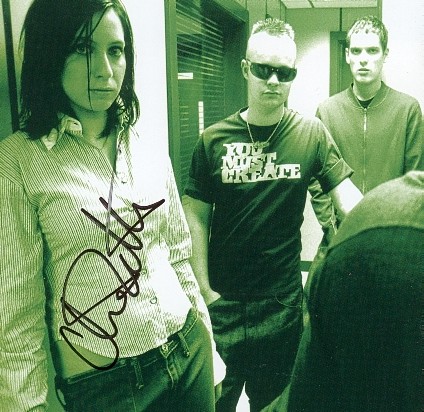 Review: Hotel “Das Triest” – “Garden Suite 3”. Ash im Interview.  