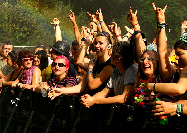 Review: Frequency Festival 2006 - From England With Love...  