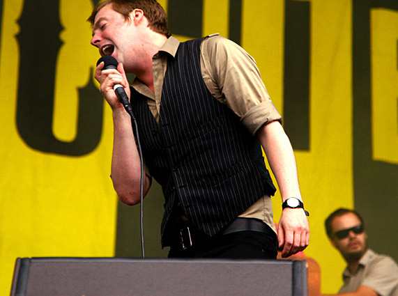 Review: Frequency Festival 2006 - From England With Love...  Kaiser Chiefs