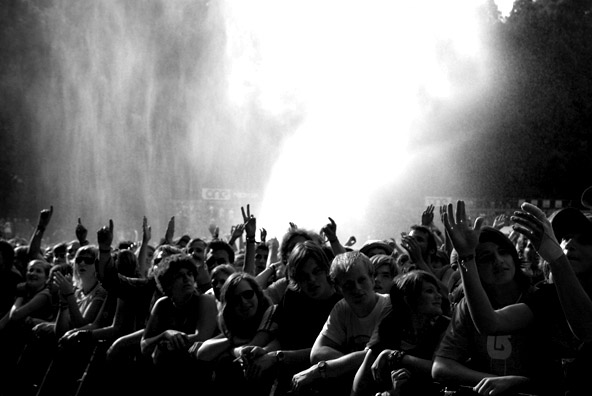 Review: Frequency Festival 2006 - From England With Love...  