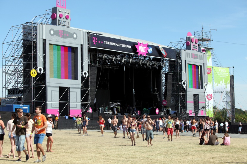 Review: 110.000 for VOLT FESTIVAL. Rock over Hungary!  