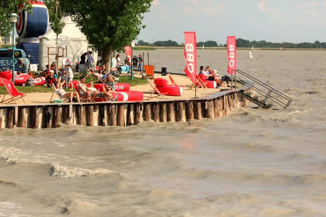 Review: Das war das Surfopening 2024 am Neusiedler See – noch ein letztes Mal Partyyy!  