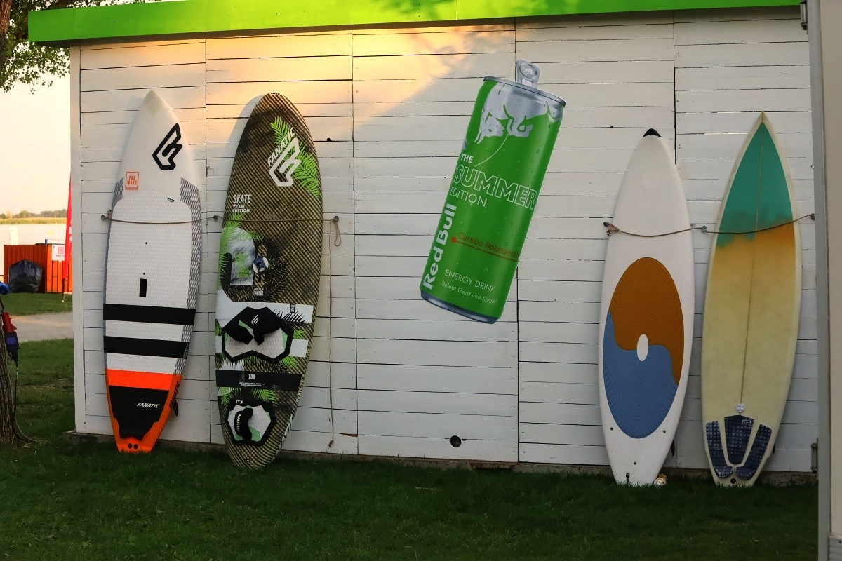 Review: Das war das Surfopening 2024 am Neusiedler See – noch ein letztes Mal Partyyy!  
