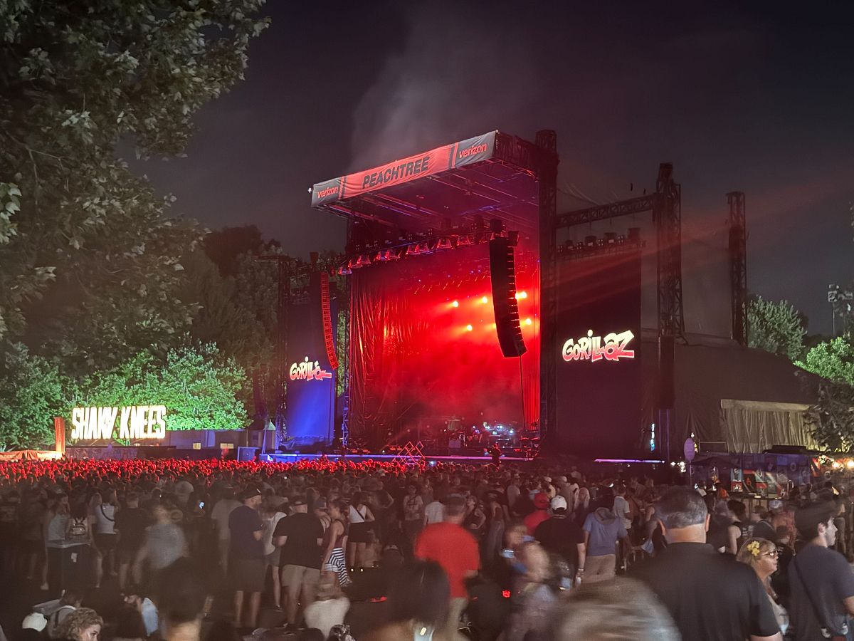 Review: Shaky Knees 2026 - Zwischen FM4-Nostalgie, New Yorker Legenden und virtuellen Helden