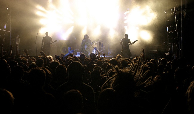 Review: Max Cavalera im ASV Bildein-Trikot - das Picture On Festival 2007  