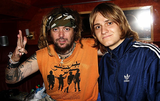 Review: Max Cavalera im ASV Bildein-Trikot - das Picture On Festival 2007 britishrock im Soulfly Interview 