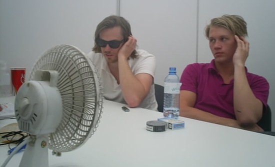 Review: “Luck is something that losers depend on“. Johnossi am Nova Rock Überhitzt und gelangweilt: Johnossi im Interview Johnossi