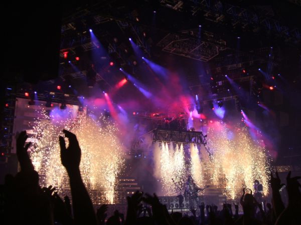 Review: PEOPLE!!! KISS live in Wien  