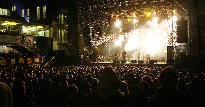 Review: I am gonna have a party. FM4 = 13  