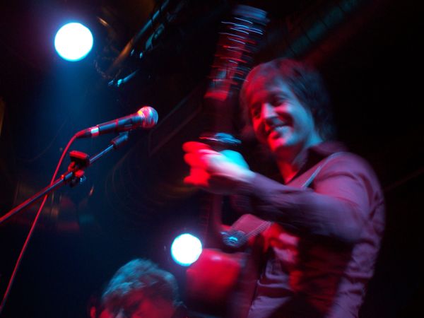 Review: I m at loss, cant figure it out  Album release "Cloud 9", live at Chelsea, Vienna  