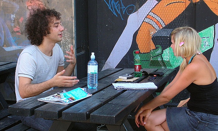 Review: I am a little bit boring…I am sorry!  Albert Hammond Jr. auf Solopfaden…  Albert Hammond Jr.