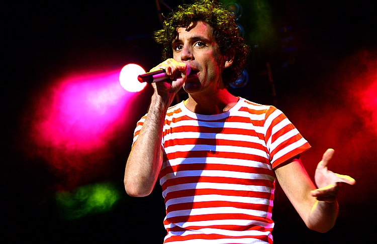 Review: PEACE AND LOVE FESTIVAL 2010. britishrock in Schweden  Mika
