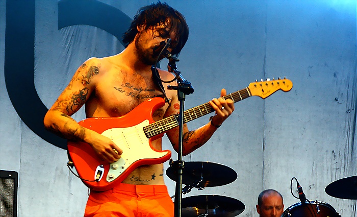 Review: PEACE AND LOVE FESTIVAL 2010. britishrock in Schweden  Biffy Clyro
