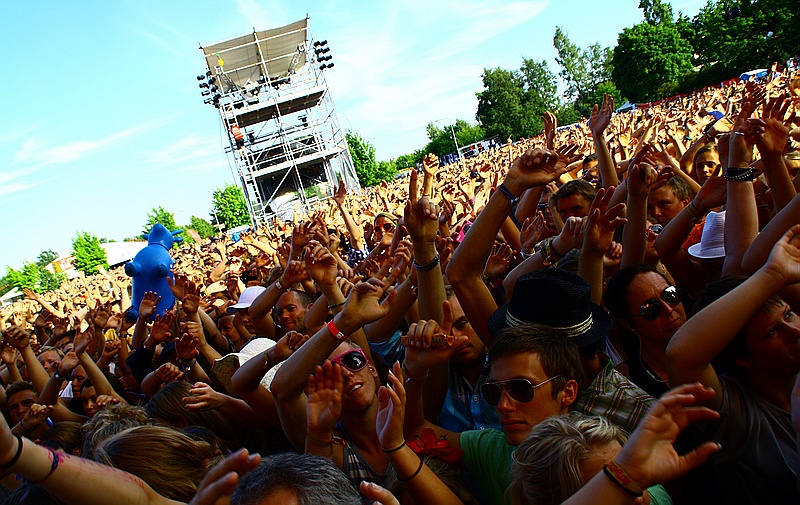 Review: PEACE AND LOVE FESTIVAL 2010. britishrock in Schweden  