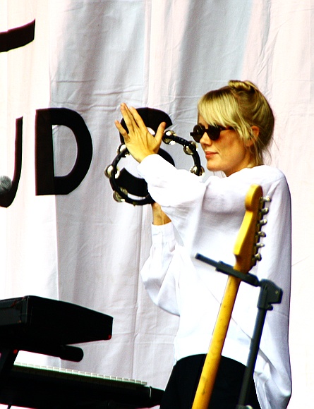 Review: Was für eine Schlammschlacht - Das Zürich Open Air 2010