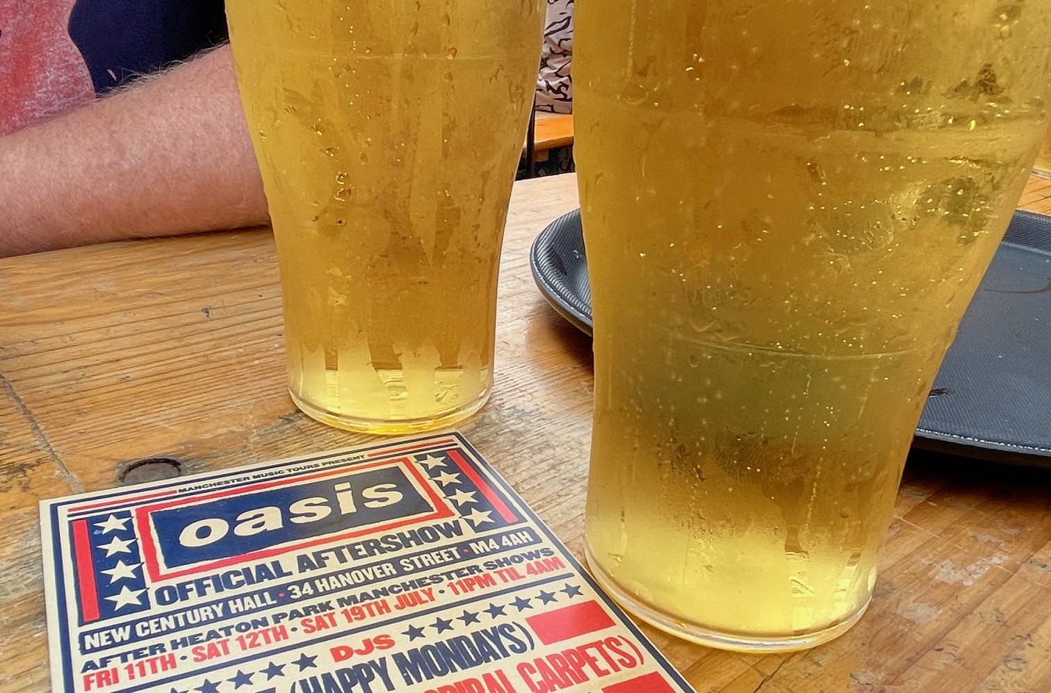 Oasis Beer Reunion Tour 2025 Setlist Spotify Story
